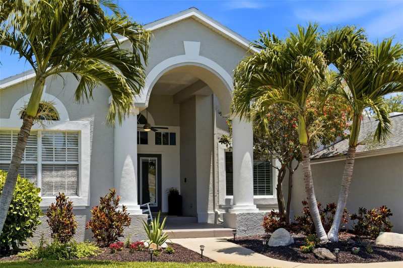 3 bedroom Single Family Residence at 631 De Soto Drive, Tierra Verde Unit 1 4th Rep, Tierra Verde — photo 1