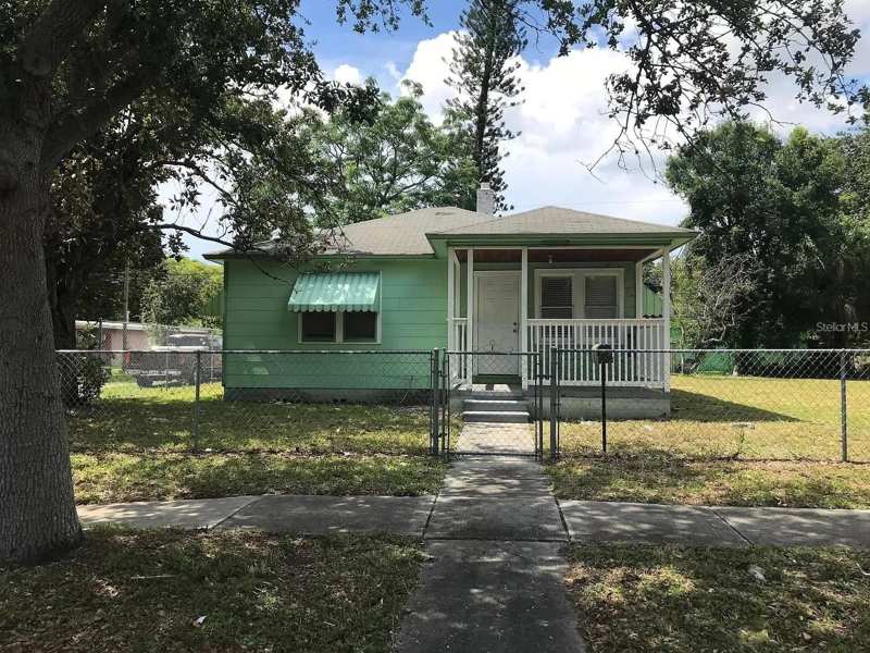 2 bedroom Single Family Residence at 545 15th Avenue, Croxton Sub, St Petersburg — photo 1