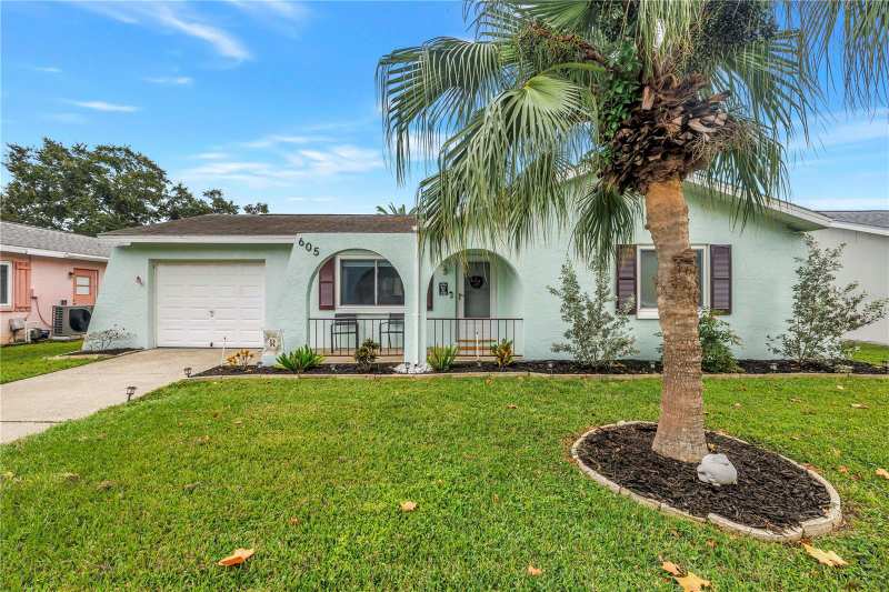 3 bedroom Single Family Residence at 605 5th Avenue, Lake Alison Sub Ph II, Largo — photo 1