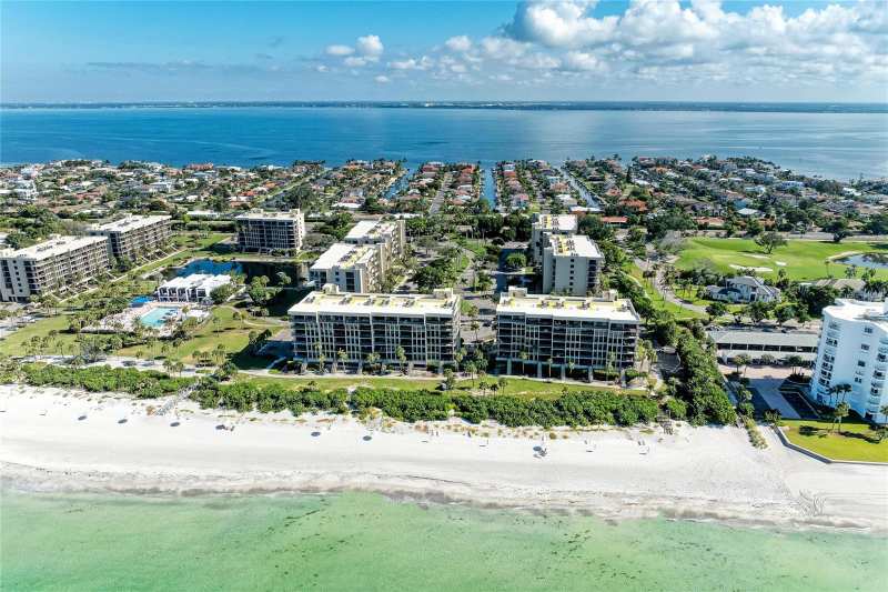 2 bedroom Condominium at 1065 Gulf Of Mexico Drive #201, Beachplace III, Longboat Key — photo 1