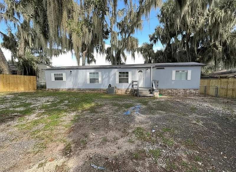 3 bedroom Manufactured Home at 17110 Live Oak Lane, Montverde Mobile Home Sub, Montverde — photo 1