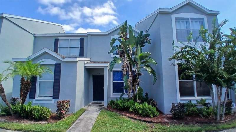 2 bedroom Townhouse at 6254 Osprey Lake Circle, Osprey Run Twnhms Ph 2, Riverview — photo 1