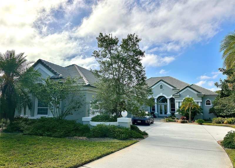 4 bedroom Single Family Residence at 16 Island Estates Parkway, Island Estates Sub, Palm Coast — photo 1
