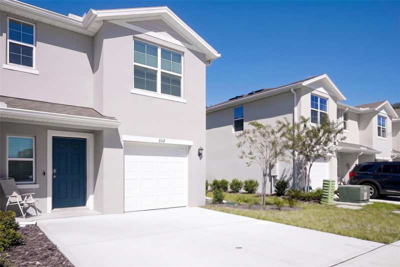 3 bedroom Townhouse at 662 Moscato Drive, Vineyards Twnhms, Holly Hill — photo 1