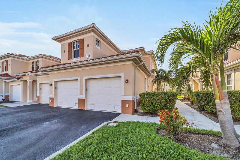 3 bedroom Condominium at 240 W End Drive #923, Magdalena Gardens, Punta Gorda — photo 1