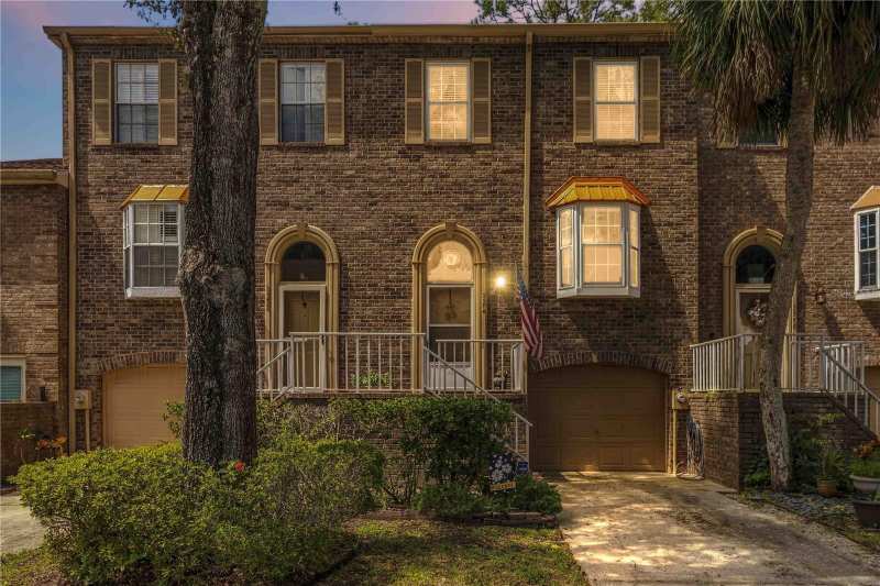 2 bedroom Townhouse at 3574 Edington Way, Stratford Commons, Palm Harbor — photo 1