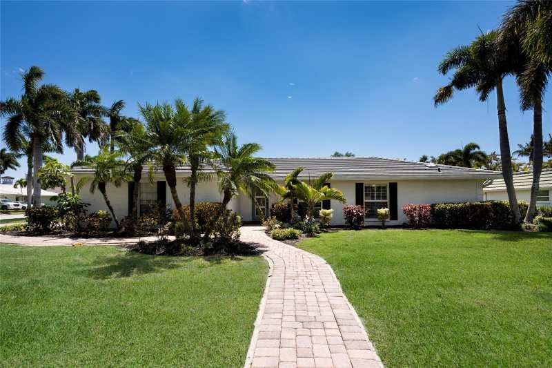 3 bedroom Single Family Residence at 430 Bird Key Drive, Bird Key Sub, Sarasota — photo 1