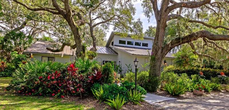 5 bedroom Single Family Residence at 4737 Stone Ridge Trail, Hidden Oaks Estates, Sarasota — photo 1