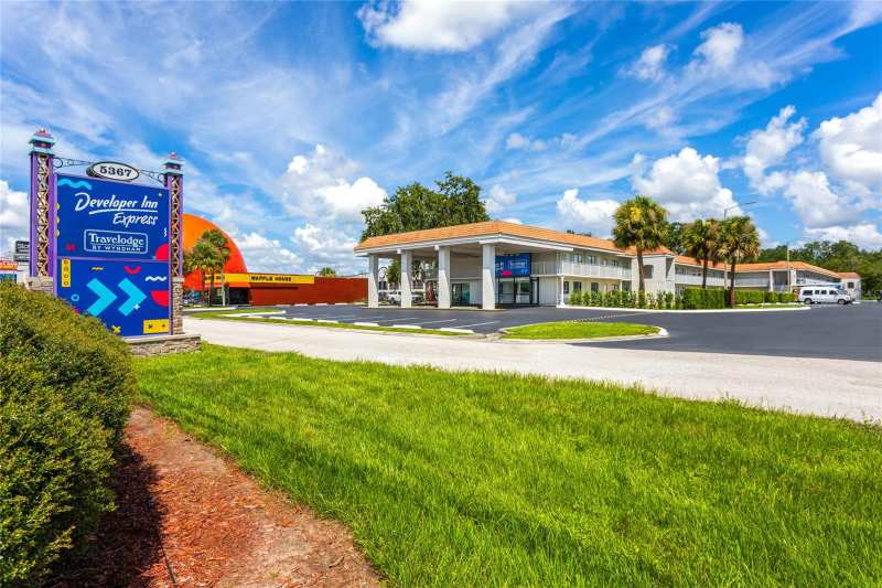 1 bedroom Condo - Hotel at 5367 W Irlo Bronson Memorial Highway #2-214, Greenpoint Essential Hotel Condo, Kissimmee — photo 1