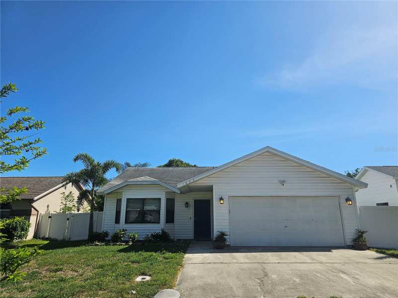 4 bedroom Single Family Residence at 1885 Feather Tree Circle, Feather Tree, Clearwater — photo 1
