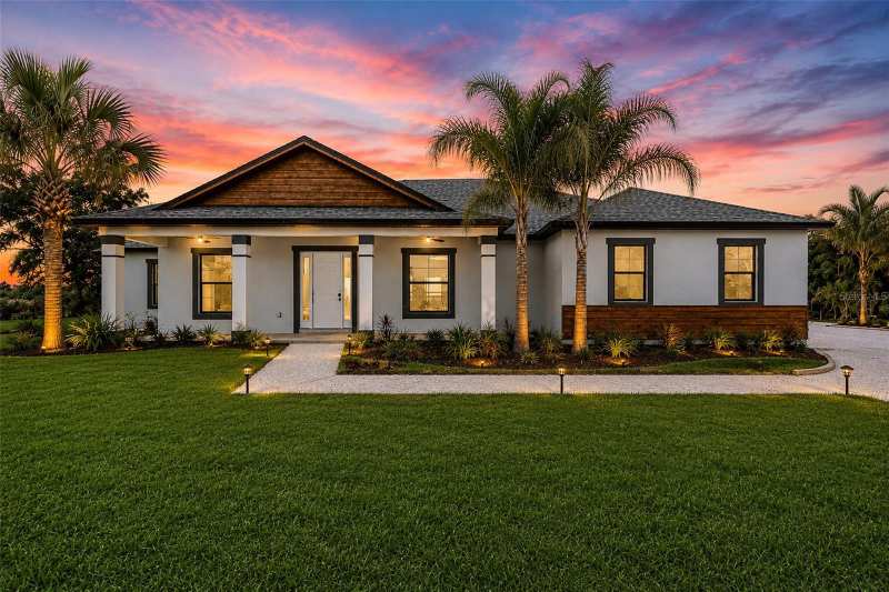 4 bedroom Single Family Residence at 6137 Grove Boulevard, Charlotte Ranchettes, Punta Gorda — photo 1