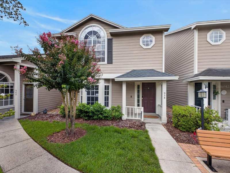 3 bedroom Condominium at 958 Sykes Court #104, Thatchers Landing Condo 03, Orlando — photo 1