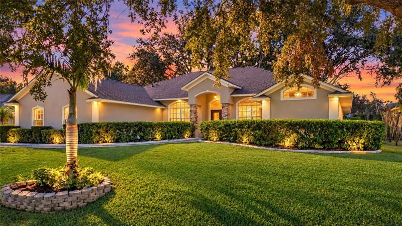 4 bedroom Single Family Residence at 10504 Jardim De Largo Street, Crescent Lake Club Second Add, Clermont — photo 1