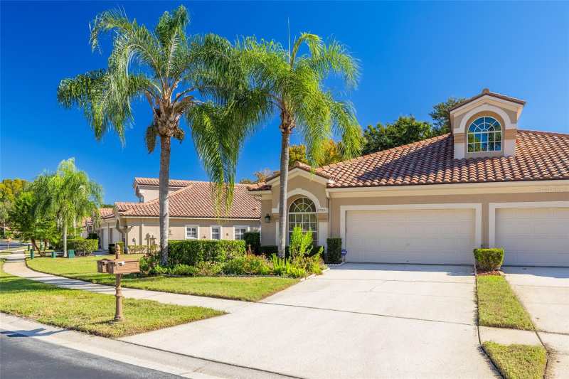 2 bedroom Villa at 3755 Darston Street, Salem Square, Palm Harbor — photo 1