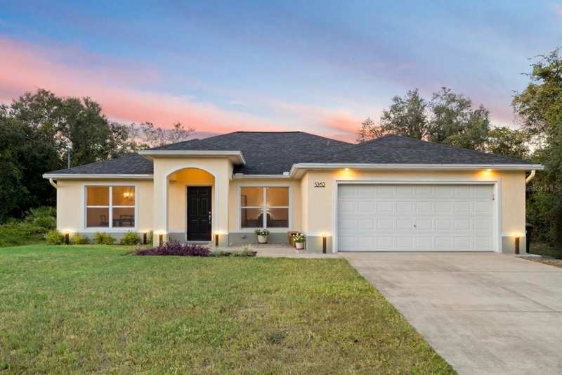 3 bedroom Single Family Residence at 5262 Rhapsody Avenue, Port Charlotte Sub 23, North Port — photo 1