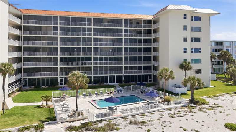 2 bedroom Condominium at 1150 Tarpon Center Drive #1G, Towers, Venice — photo 1