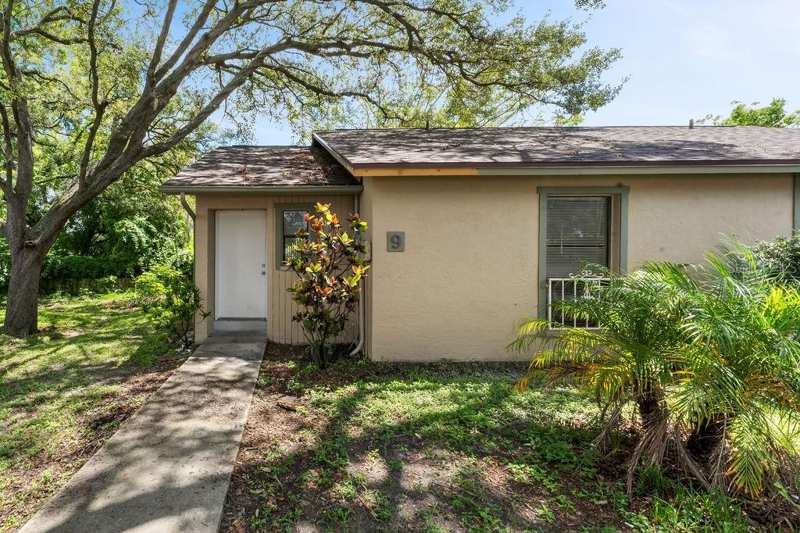 2 bedroom Condominium at 918 Otto Villa Place #9, 9th Street Villas A Condominiu, Tampa — photo 1