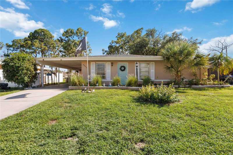 3 bedroom Single Family Residence at 8093 Herbison Avenue, Port Charlotte Sub 38, North Port — photo 1