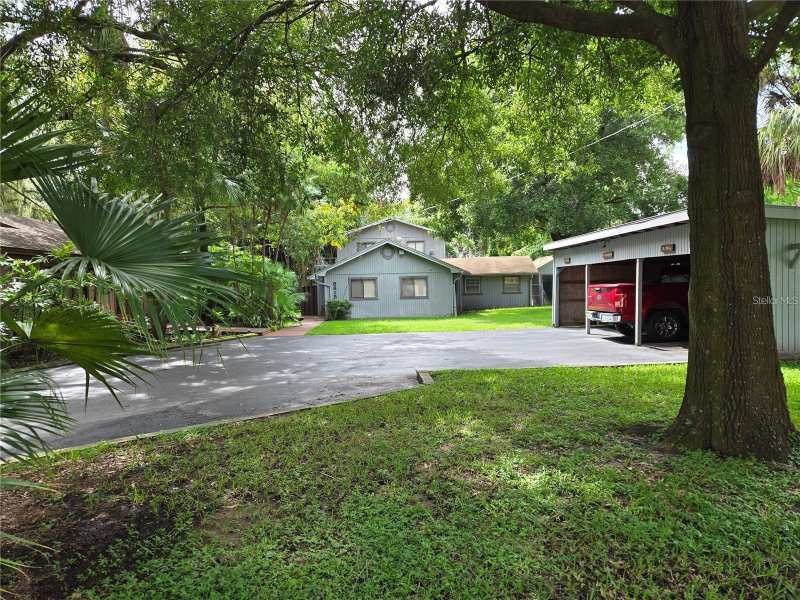 2 bedroom Single Family Residence at 8815 S Hickory Lane, Subdivision Of The E 2804 Ft O, Riverview — photo 1