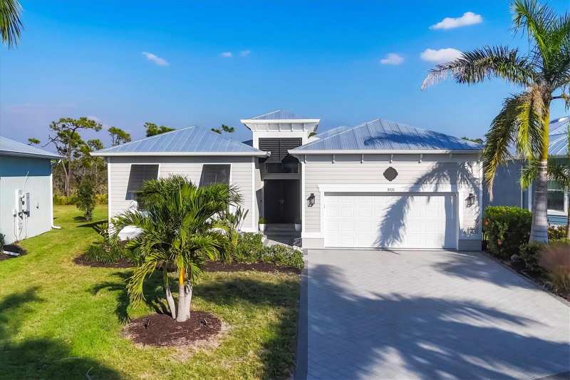 3 bedroom Single Family Residence at 8920 Conch Avenue, Coral Caye, Placida — photo 1