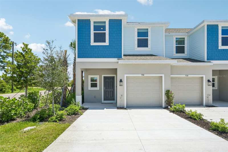 3 bedroom Townhouse at 7150 Grand Forest Way, Towns At Tiburon, Nokomis — photo 1