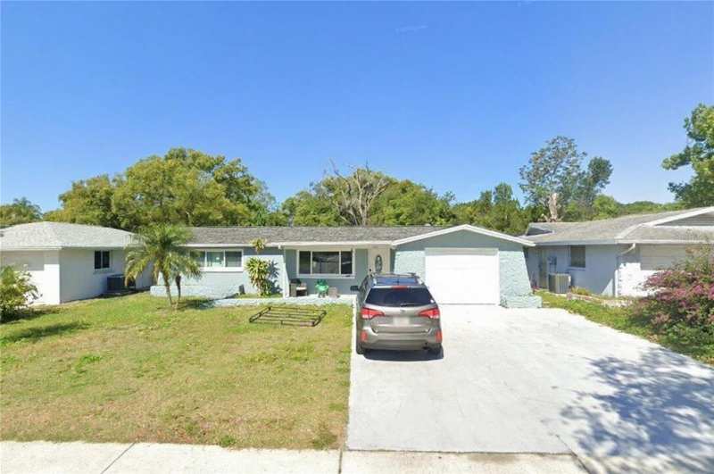 5 bedroom Single Family Residence at 3841 Chaffey Drive, Colonial Hills, New Port Richey — photo 1
