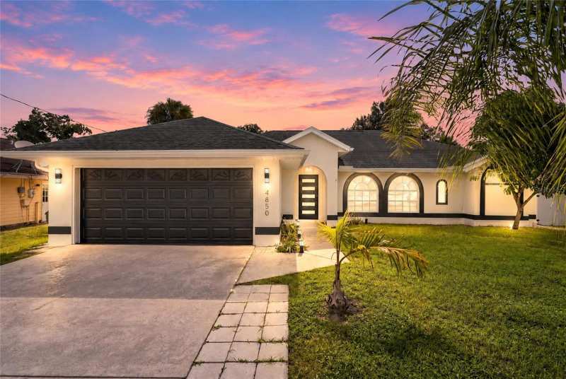 3 bedroom Single Family Residence at 4850 S Salford Boulevard, Port Charlotte Sub 04, North Port — photo 1