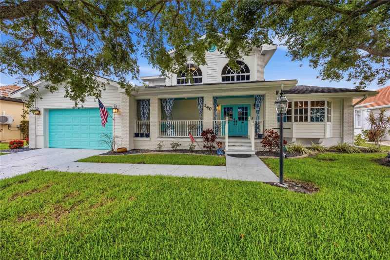 4 bedroom Single Family Residence at 340 Portofino Drive, Punta Gorda Isles Sec 15, Punta Gorda — photo 1