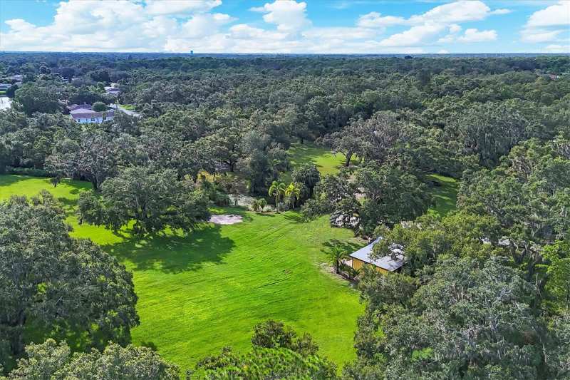 11 bedroom Single Family Residence at 3348 Alamo Lane, Sarasota, Sarasota — photo 1