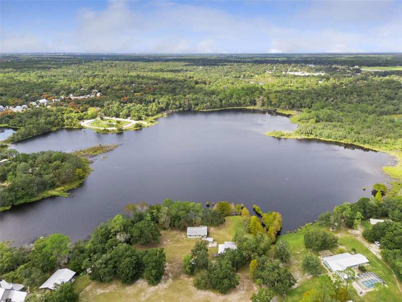 2 bedroom Single Family Residence at 1210 Gem Lane, Lake Helen, Lake Helen — photo 1