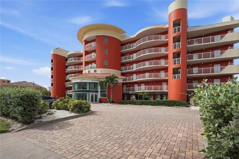 1 bedroom Condo - Hotel at 11605 Gulf Boulevard #203, Crystal Palms Bch Resort At Treasure Island Condo, Treasure Island — photo 1