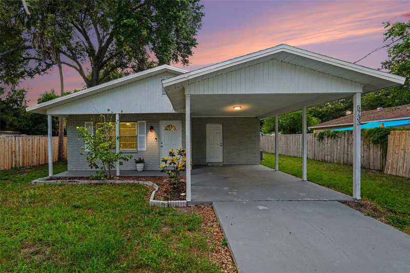 3 bedroom Single Family Residence at 5733 66th Lane, Hiland Square Add, St Petersburg — photo 1