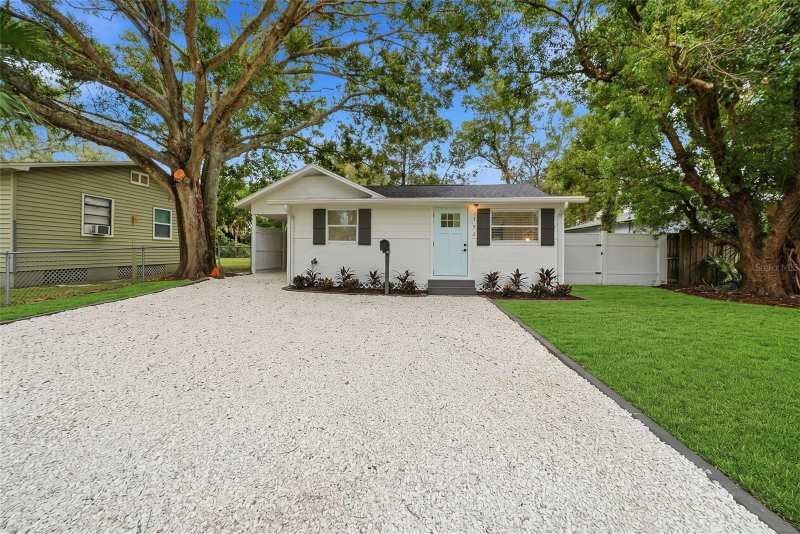 2 bedroom Single Family Residence at 1752 42nd Street, Richardsons W E, St Petersburg — photo 1