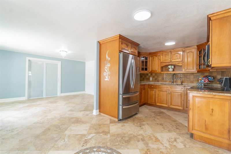 6 bedroom Single Family Residence at 4540 W Jean Street, West Park Estates Unit 4, Tampa — photo 1