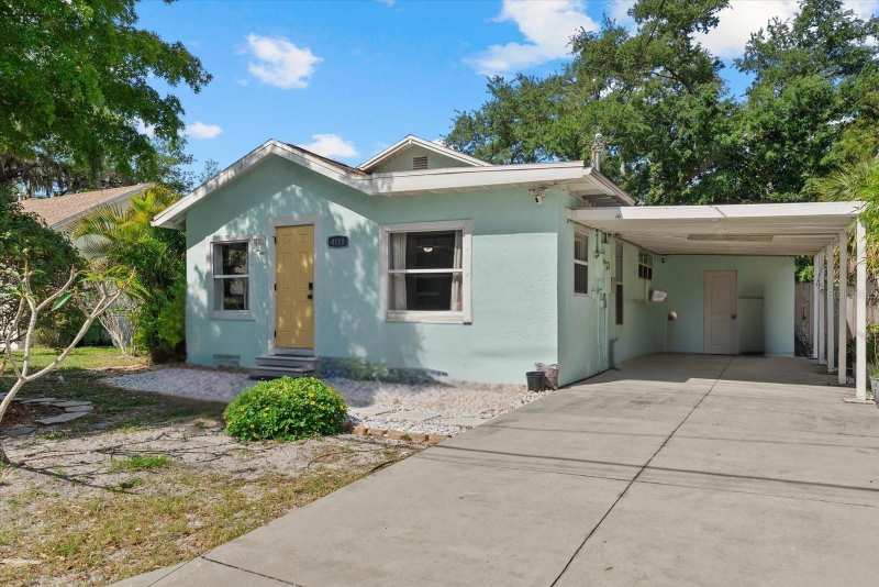 2 bedroom Single Family Residence at 4111 Sarasota Avenue, Indian Beach Map Of, Sarasota — photo 1