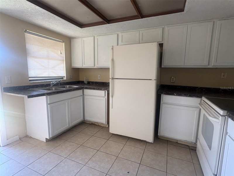 3 bedroom Townhouse at 12723 Lockey Lane, Azure Estates, Tampa — photo 1