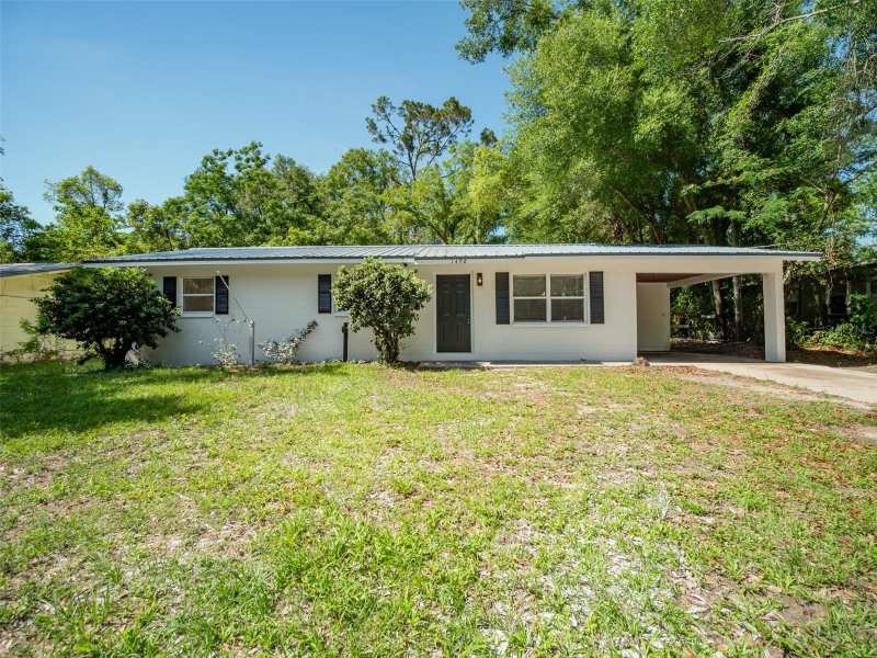 3 bedroom Single Family Residence at 1408 6th Street, Live Oak, Live Oak — photo 1
