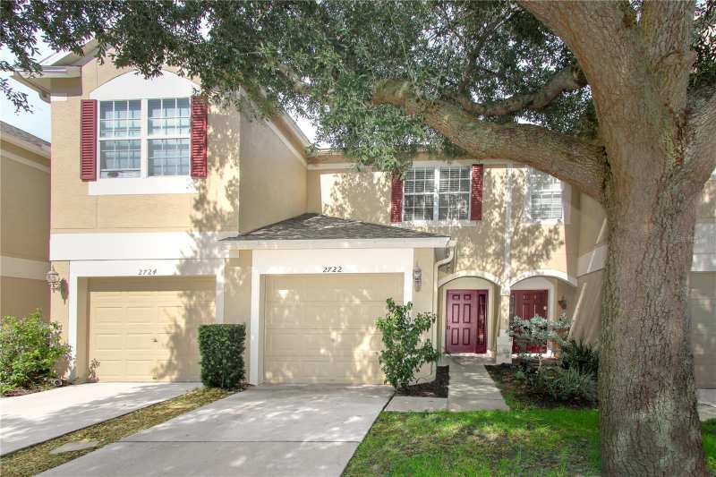 2 bedroom Townhouse at 2722 Conch Hollow Drive, Vista Cay, Brandon — photo 1