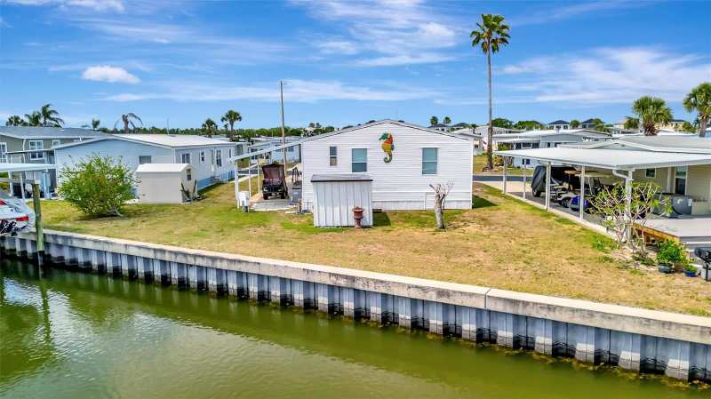 2 bedroom Manufactured Home at 119 E Saint Johns Way, Caribbean Isles Residential Co, Apollo Beach — photo 1