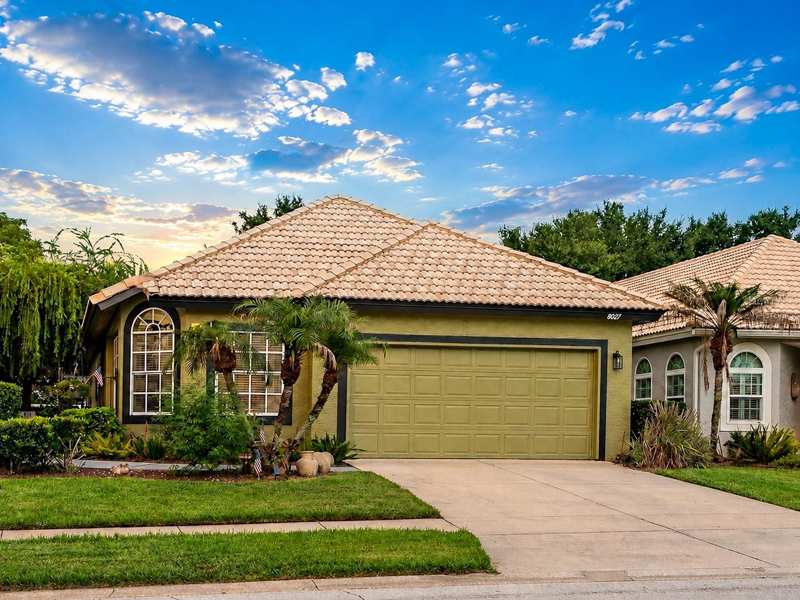 2 bedroom Single Family Residence at 8027 Saint Andrews Way, Country Club Of Mount Dora Phase 11-7, Mount Dora — photo 1