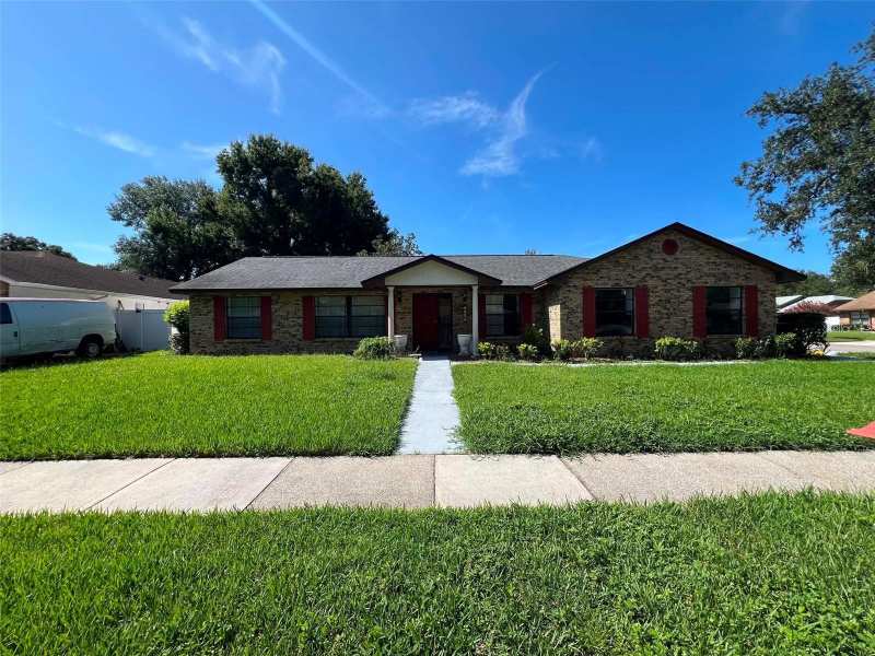 4 bedroom Single Family Residence at 8936 Rose Hill Drive, Rose Hill, Orlando — photo 1