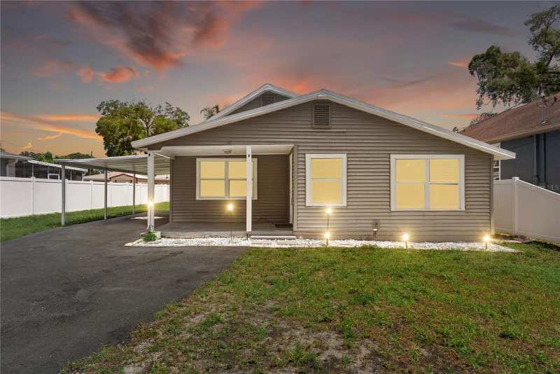 3 bedroom Single Family Residence at 1804 E Idlewild Avenue, California Heights Add, Tampa — photo 1