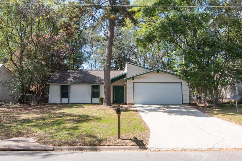 3 bedroom Detached at 1056 Longstreet Drive, Rockbrook, Tallahassee — photo 1