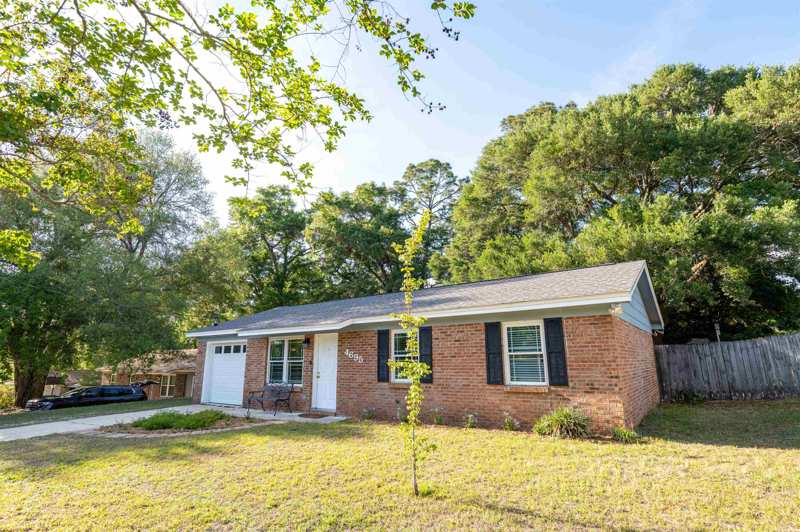 3 bedroom Detached at 4695 Autumn Woods Way, Autumn Woods, Tallahassee — photo 1