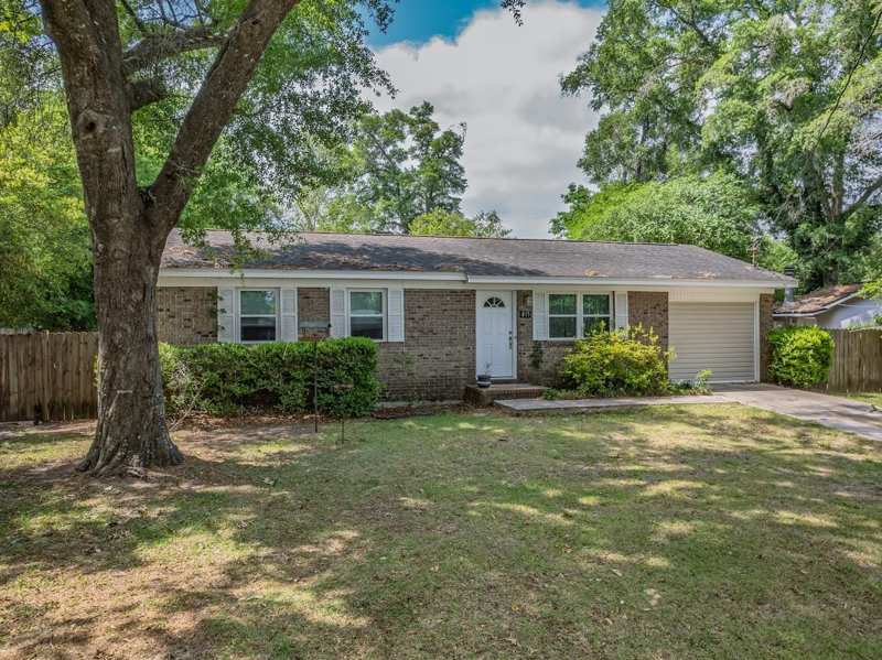 3 bedroom Detached at 815 Peggy Drive, Annawood, Tallahassee — photo 1