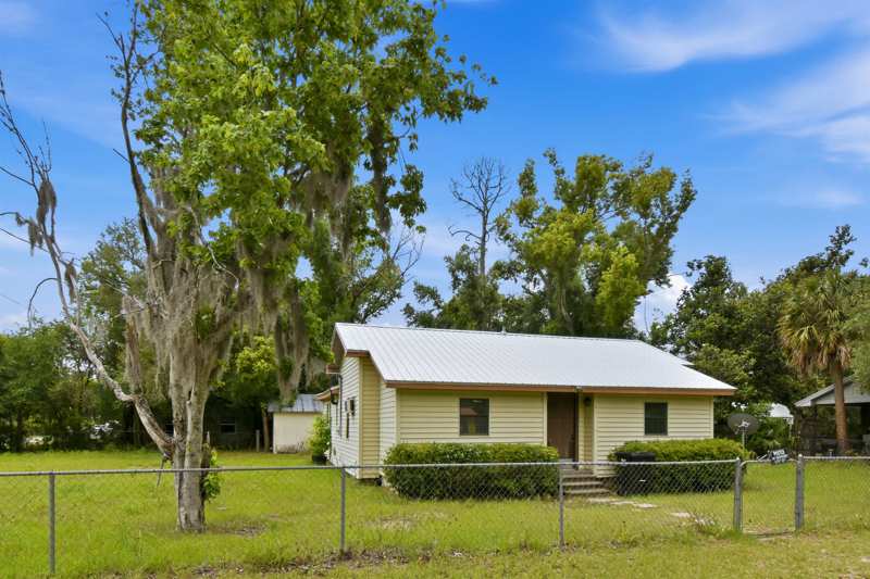3 bedroom Detached at 603 W Julia Street, Faulkner Addition, Perry — photo 1