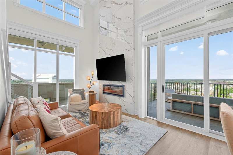 2 bedroom Condominium at 300 S Duval #2209 Street, Plaza Tower, Tallahassee — photo 1