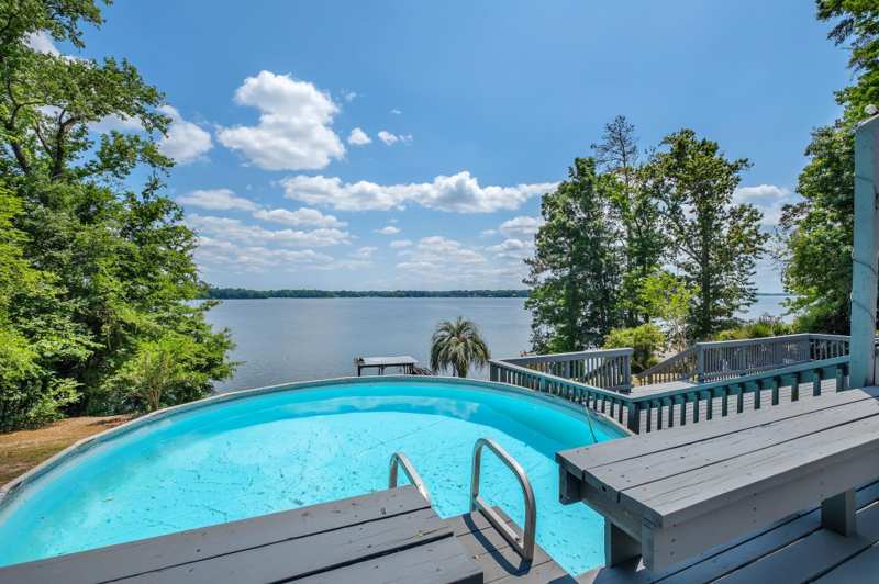 4 bedroom Detached at 340 Talquin Avenue, Lake Talquin Camp, Quincy — photo 1