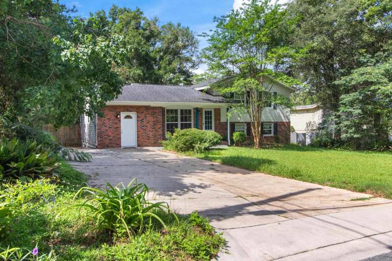 4 bedroom Detached at 2003 Scenic Road, Scenic Heights, Tallahassee — photo 1