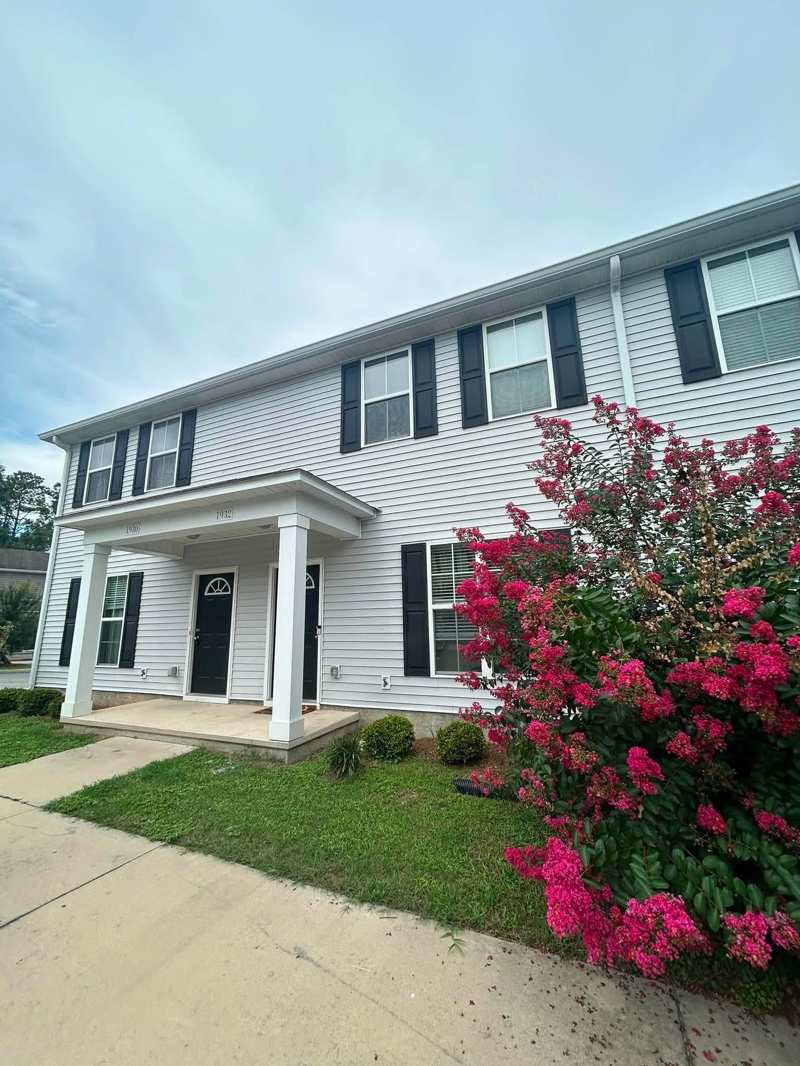 3 bedroom Condominium at 1932 Durham Lane, University Green, Tallahassee — photo 1